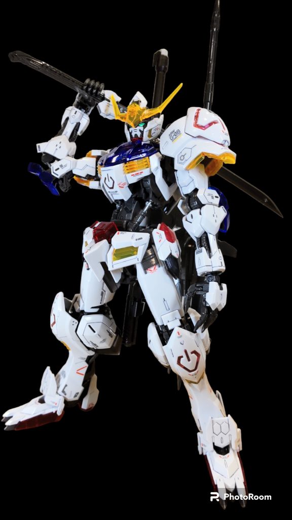 ソリッドクリアのクリアパーツのバランスがとても良く、キラカードを具現化した様でテンション上がります(^.^) 