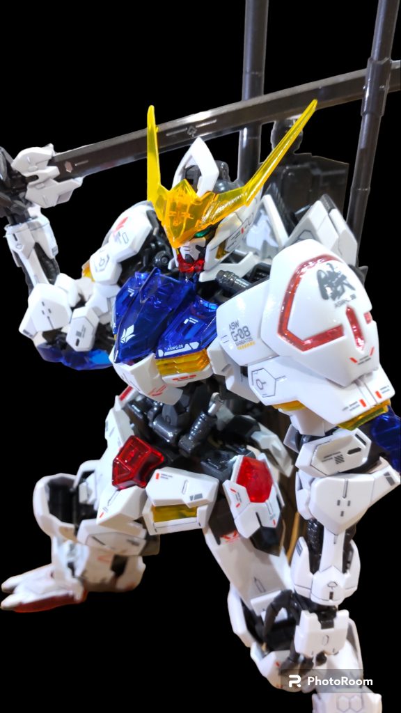 MGバルバトス自体がスゴすぎるMGは滅多に買わないですが、今のMGはみんなこんな感じなのかな？ちょっと感動(^_^)