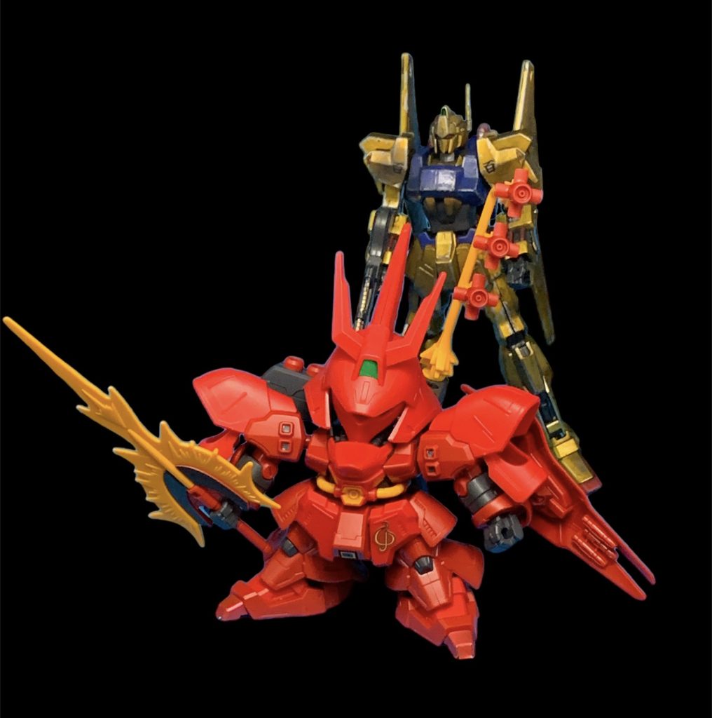 この日は友達と一緒にプラモ作成会をやりましたので友達のサザビーと一緒に