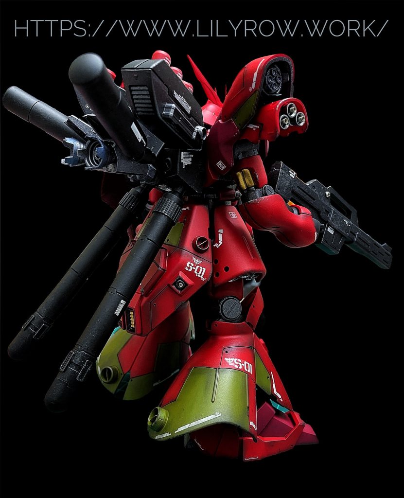 バックパックにバーニアとプロペラントタンクを追加してあります。各所にメタルパーツを埋め込みました。