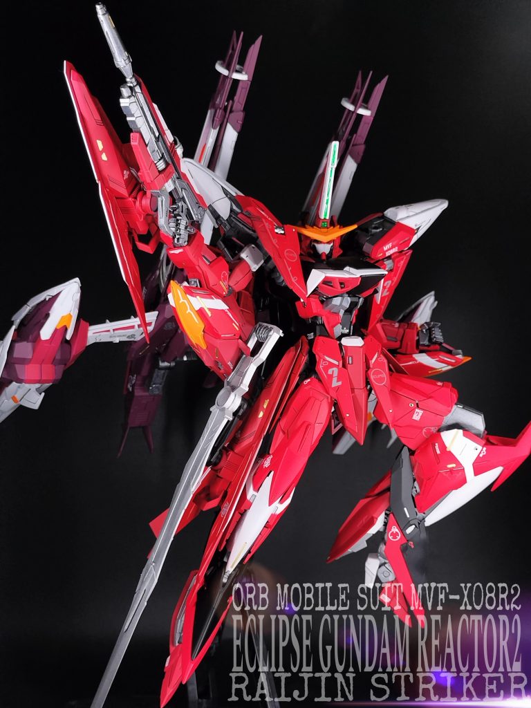 画像では伝わりにくいですが赤色は３色使いました。