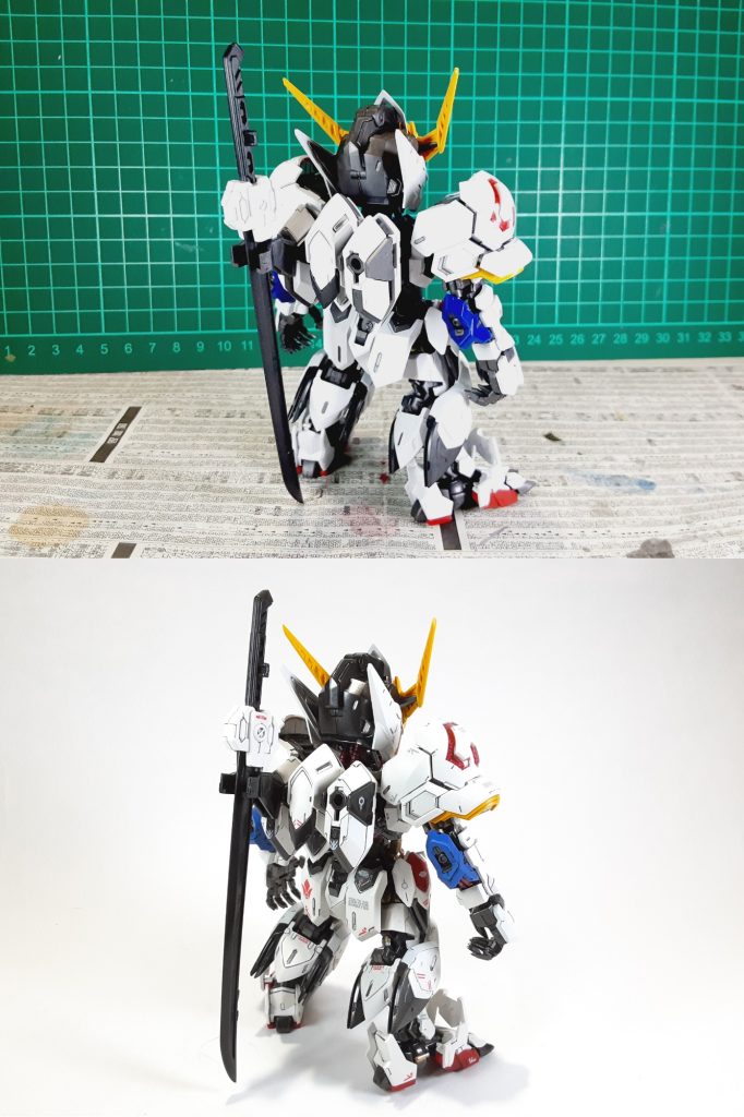 塗装前比較背面。装甲は艶消し、フレームはギラギラにしてメリハリを出してます