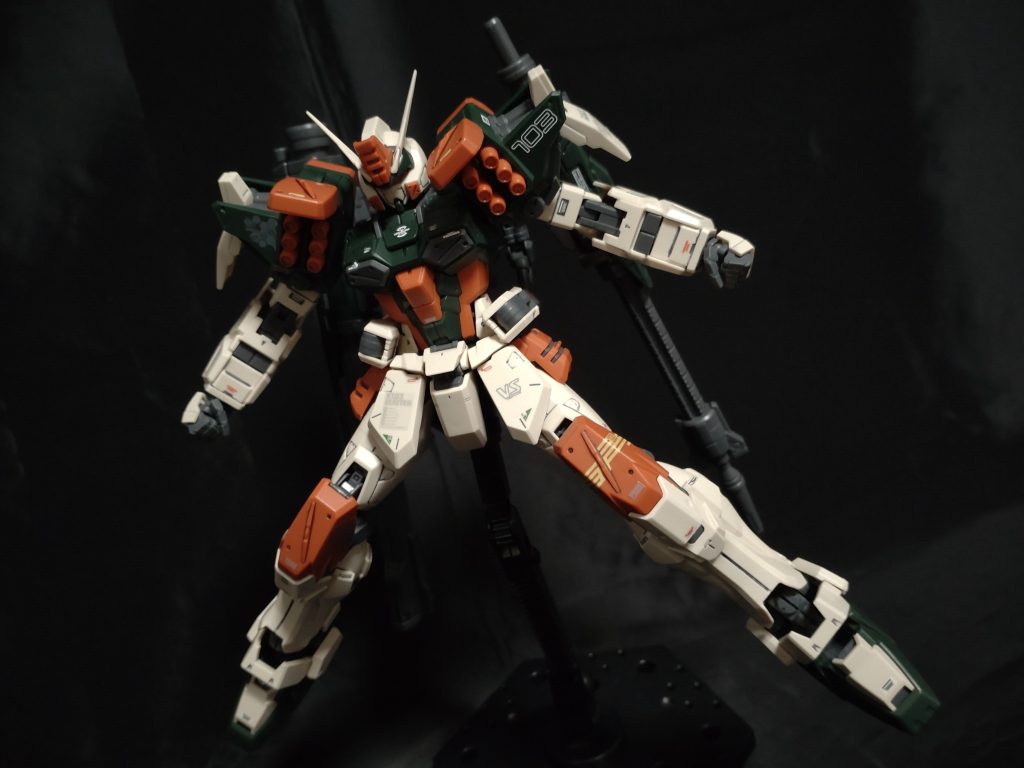 220mm径6連装ミサイルポッド×2