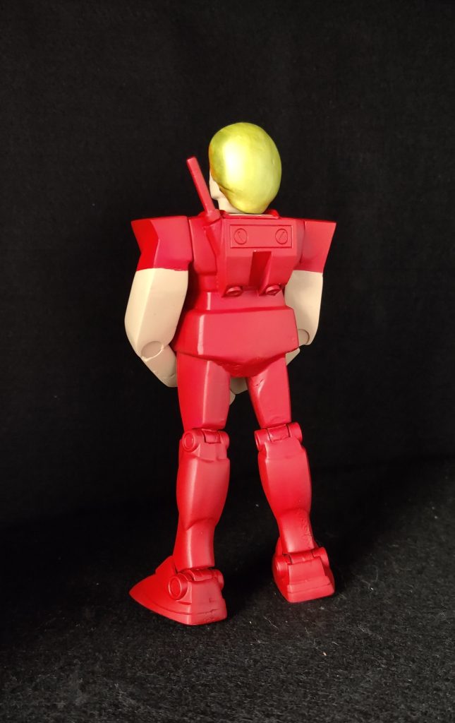 えぇ~御覧の方々がツッコミを入れたくなるのも重々承知ですが…wwwあくまでジョニー・ライデン専用ジムです!w深紅の稲妻カラーに黄色のアクセントも少々w