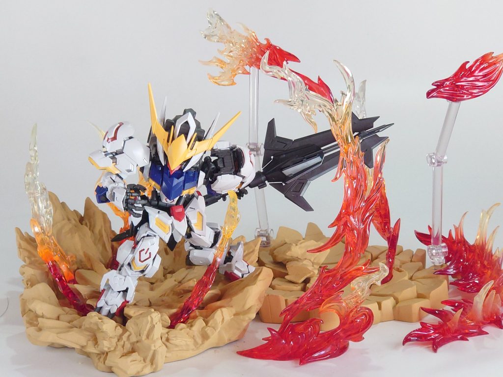 買う前は全塗装しようかと思っていましたがプラモの出来があまりにもよかったのでそのまま写真を撮りました