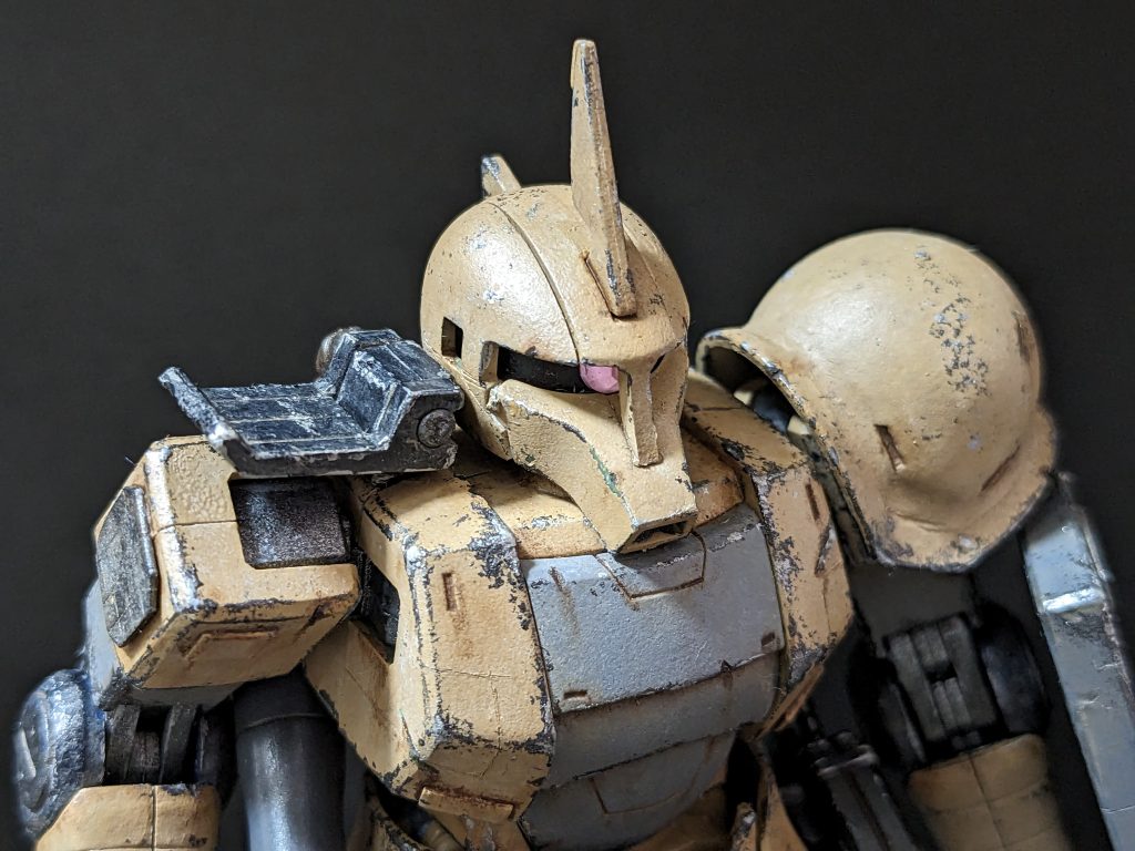 【上半身】焼鉄色のチッピングの上からシルバーでチッピングしています。面倒なので最近敬遠しがちですが悪くないです。