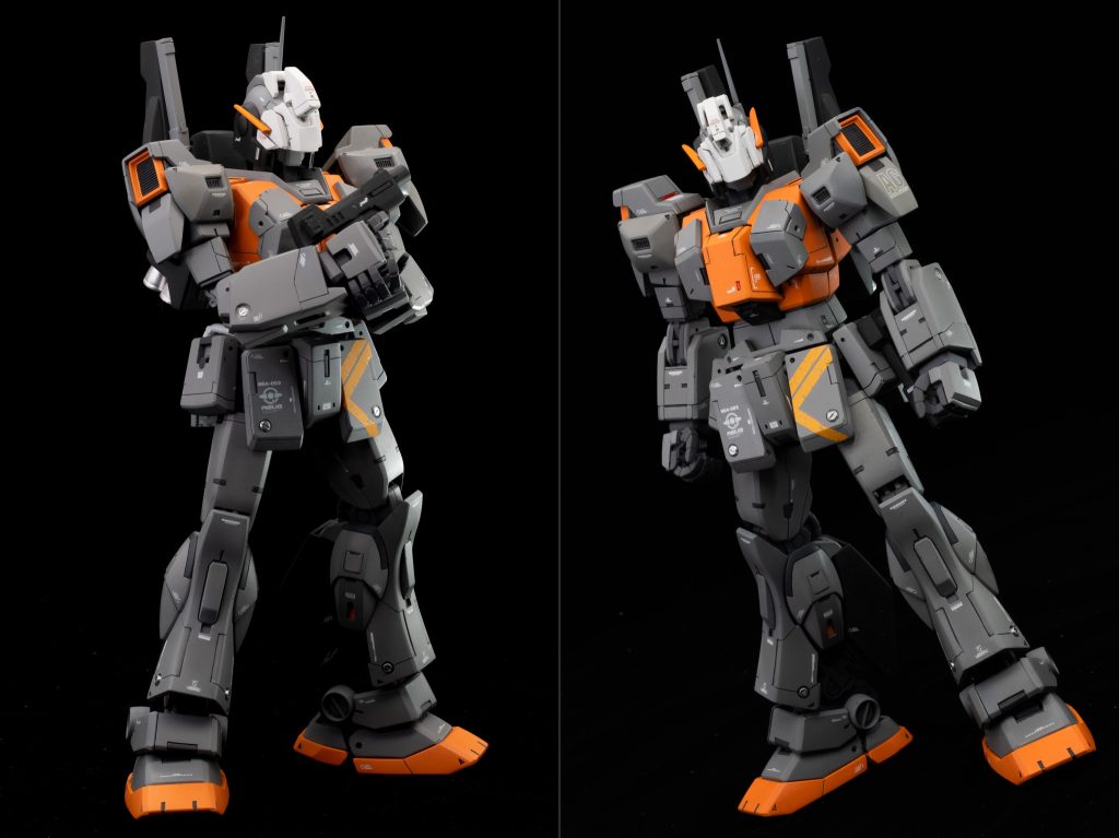 分離した状態です。合体時の取り回しを考えてビームライフルは切り詰めてハンドガン状にしています。