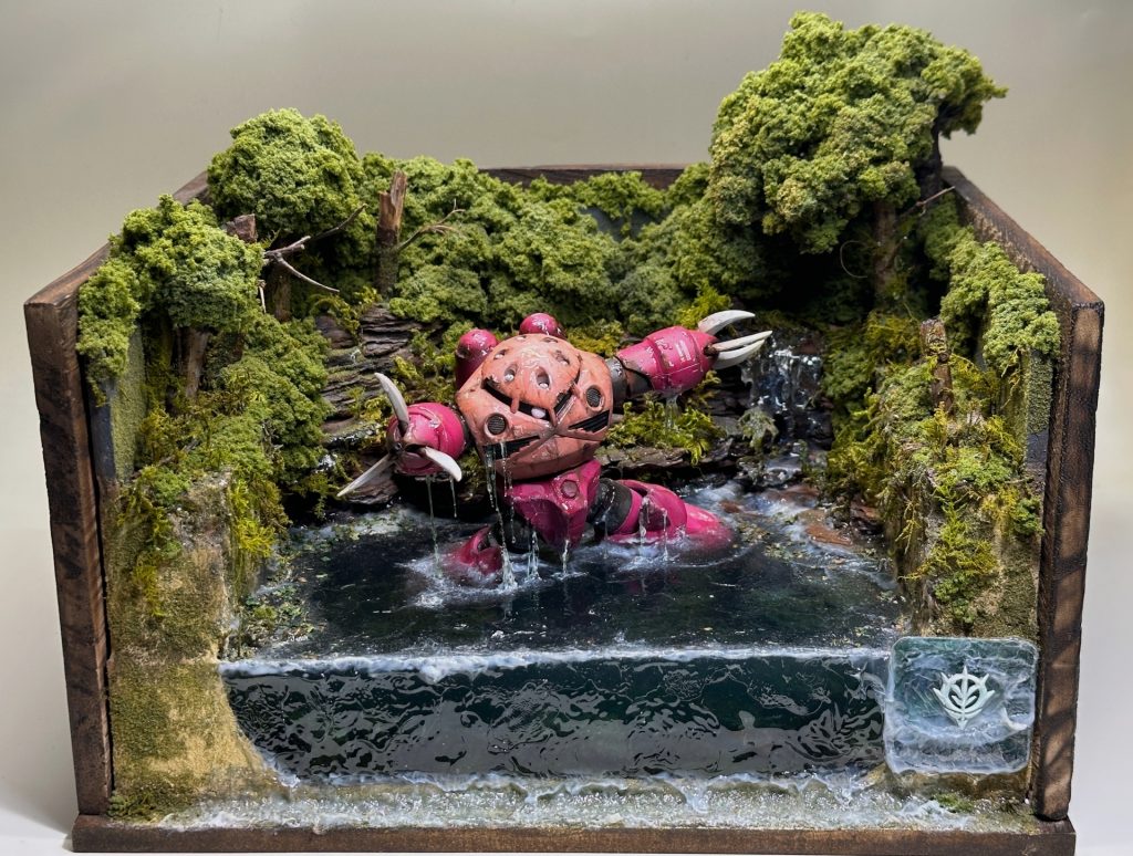 今回も囲う形で製作しています。ロゴプレートも前回もお揃いで