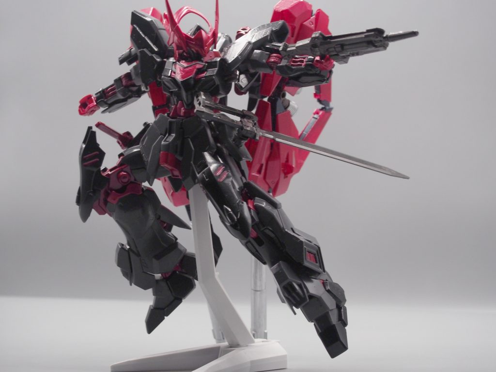 シナンジュ・VANスタイン–2枚目/制作者：月城白虹