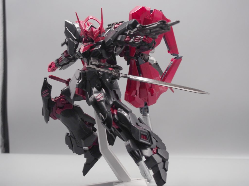 シナンジュ・VANスタイン–3枚目/制作者：月城白虹