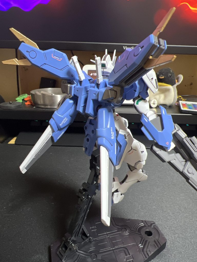 バックショットデカールをエアリアルのとルブリスのを適当に貼りました