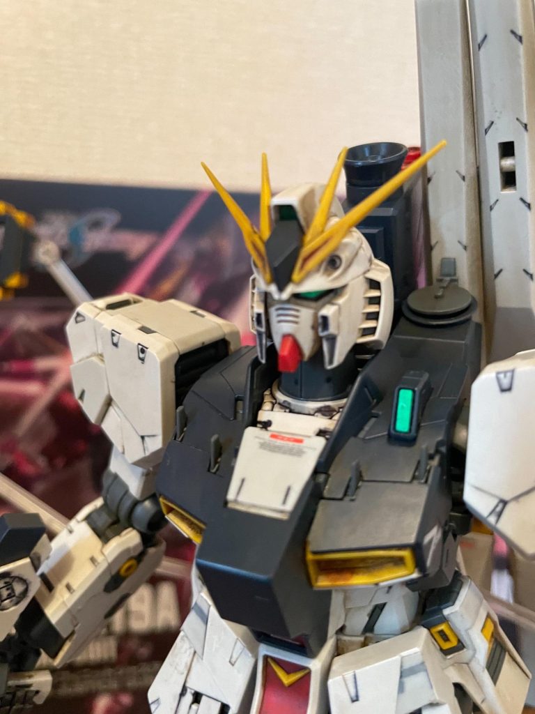 νガンダムのイケメンフェイスはこんな感じになっています！…どうして１０年作らなかったんだおやじィ！！