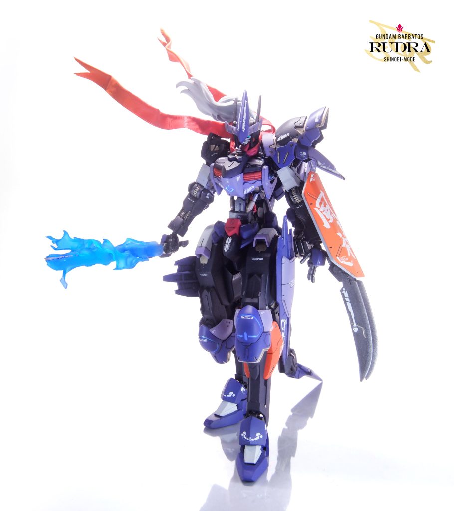 シノビモード。サブアームを折りたたんだだけですが結構印象が変わります。