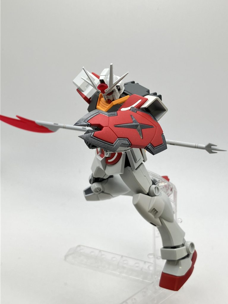 カラーレシピ白:ガイア バーチャロンカラー ウォームホワイト(下地にクレオス スーパージュラルミン)赤:ガイア ガリアンカラー メタリックパンツァーレッド黄:ガイア バーチャロンカラー パールビビットオレンジ黒:クレオス GXグラファイトブラック関節部:ガイア ビッグトニーカラー メカグレー(限定色)シールド部分のみ:クレオスGXメタルブラック