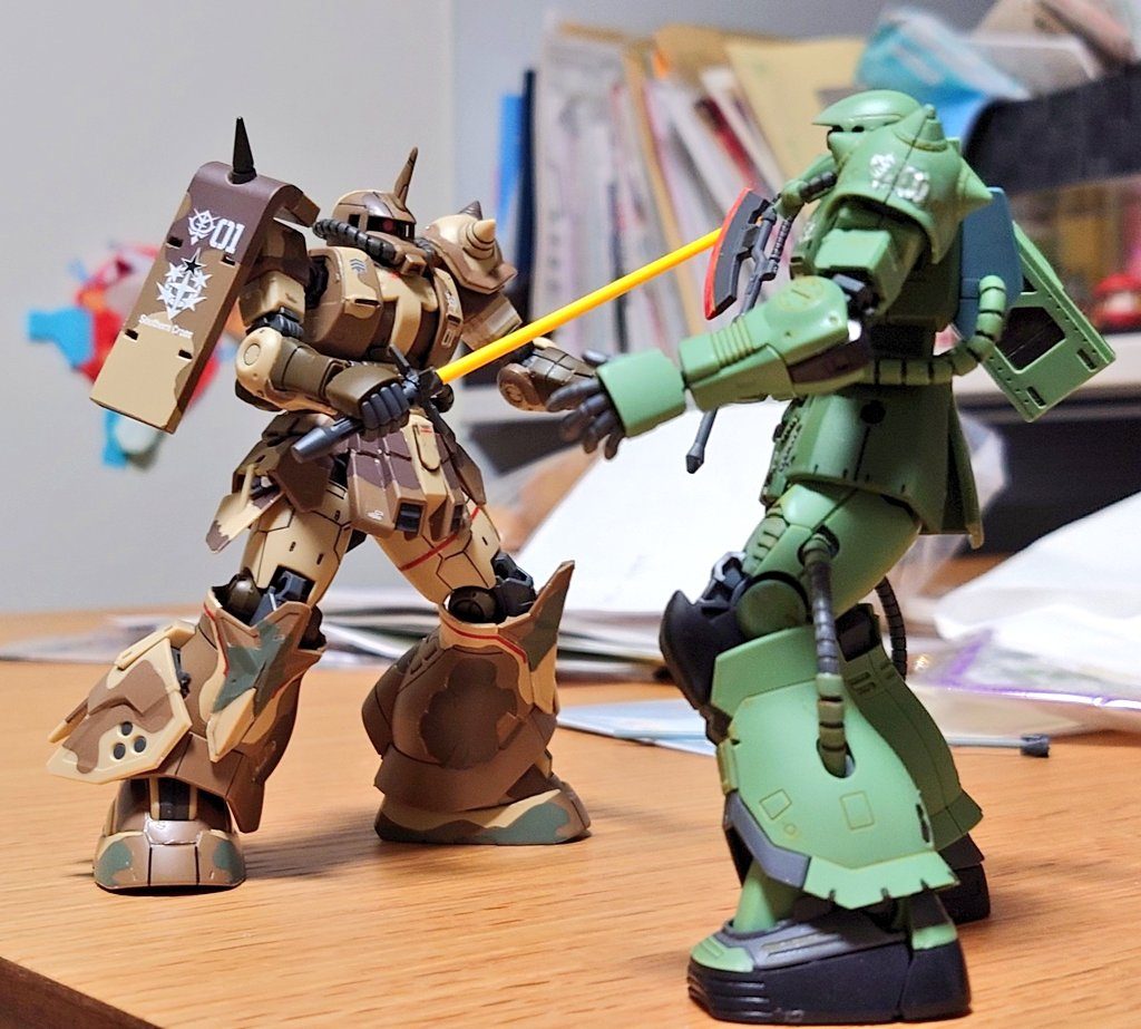 HG高機動型ザクⅡ地上用(エグバ機)–4枚目/制作者：隠れ蓑