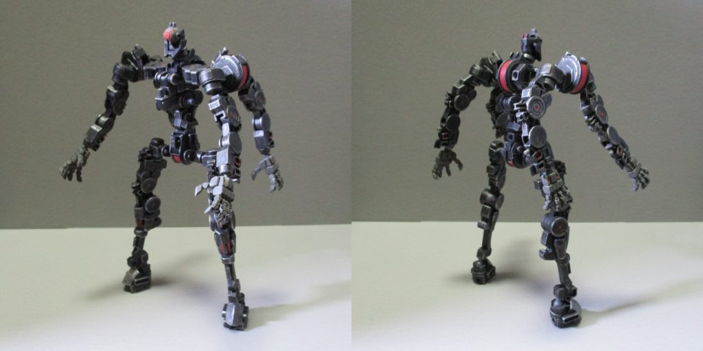 フレームはこんな感じ。胴部、腰部、両肩部がグレイズフレームの胴パーツでできてるので、リアクター4機積みという頭悪い仕様。当然ガンダムフレームのように同調処理はできてないので出力のばらつきが激しい。出力調整用の専用演算装置の搭載と保護のために、腰部装甲が肥大化している、という設定。