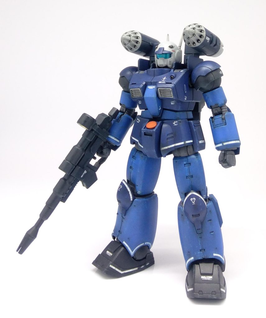 スプレーミサイルランチャー装備。こっちの装備のが似合ってるかな。