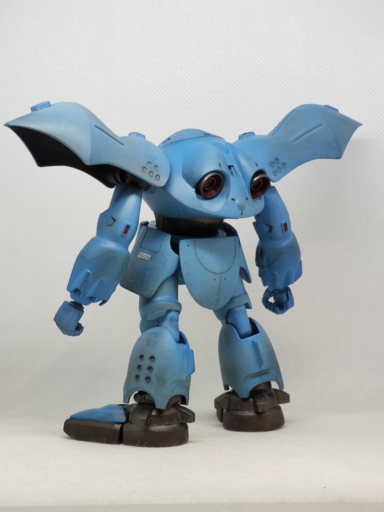 水中ジェットパック無しなので背部はすっきりしています。