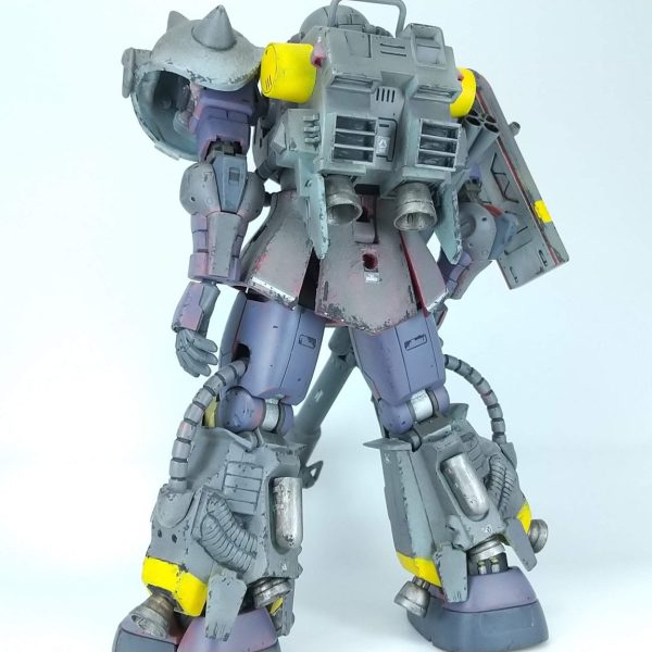旧1/100　高機動型ザクⅡ 量産カラー　完成＆塗装済みガンプラ 旧1/100 高機動型ザクⅡ 量産カラー 完成＆塗装済みガンプラ よい