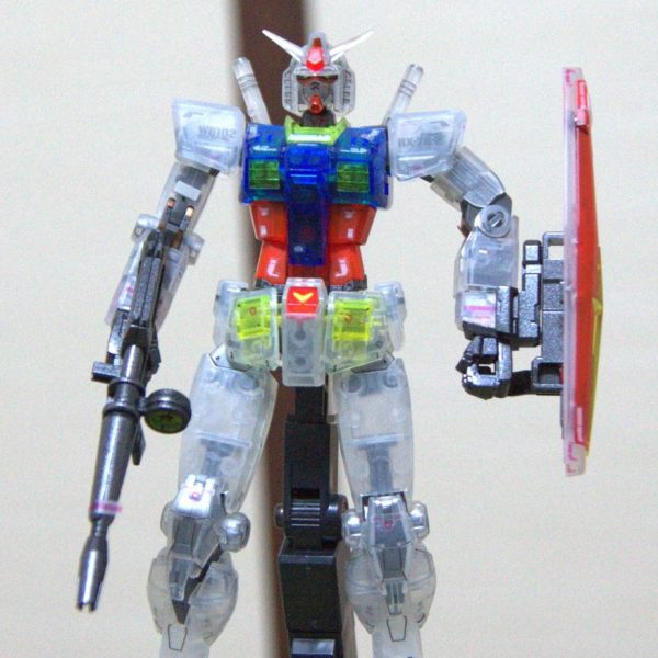 HG　RX-78-2 ガンダム BEYOND GLOBAL [クリアカラー]