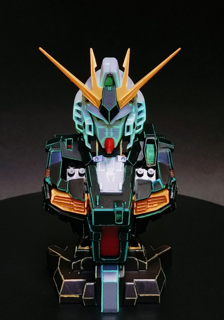 10. 真っ暗じゃないところで光らせるのも、冬に食べるアイスのようで、なかなか「オツ」です。