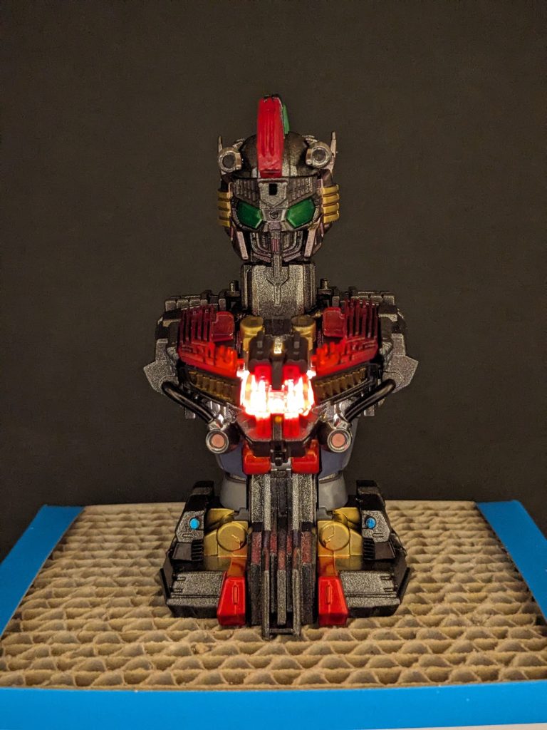 外装パーツ無しだとこんな感じです。外装は接着してしまい、この姿はもう見れません。