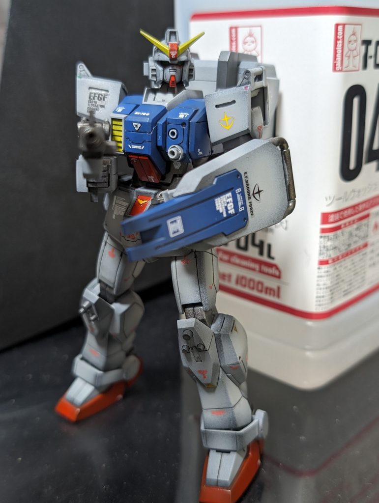 塗装後にデカールを貼っただけの状態