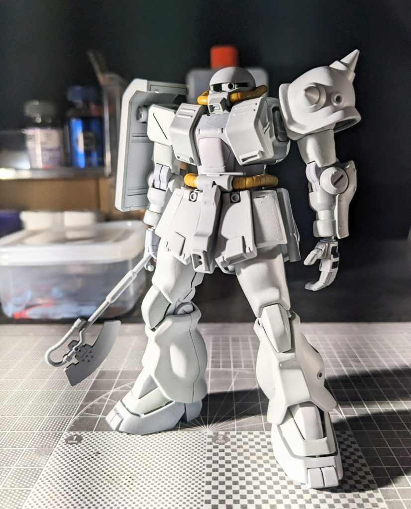 腰周りに合わせて、腿も左右で2mm程度太らせてます。通常メットにするとクリスマスのアイツ感が出せてるかと思います笑