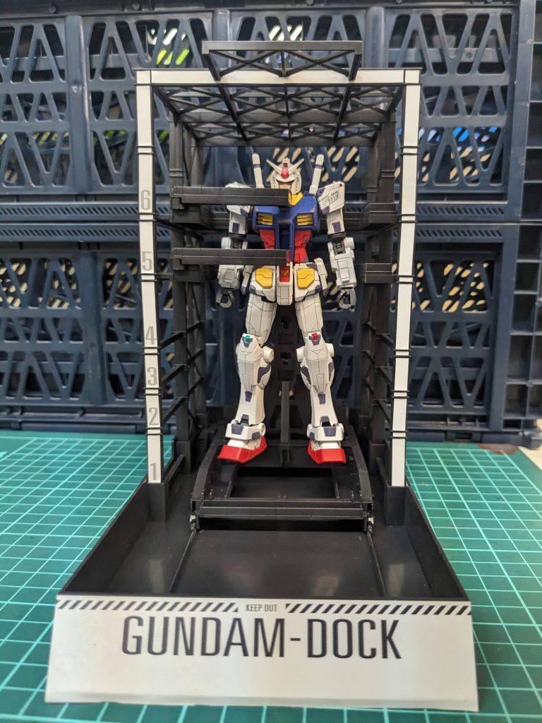 目玉のドッグ。