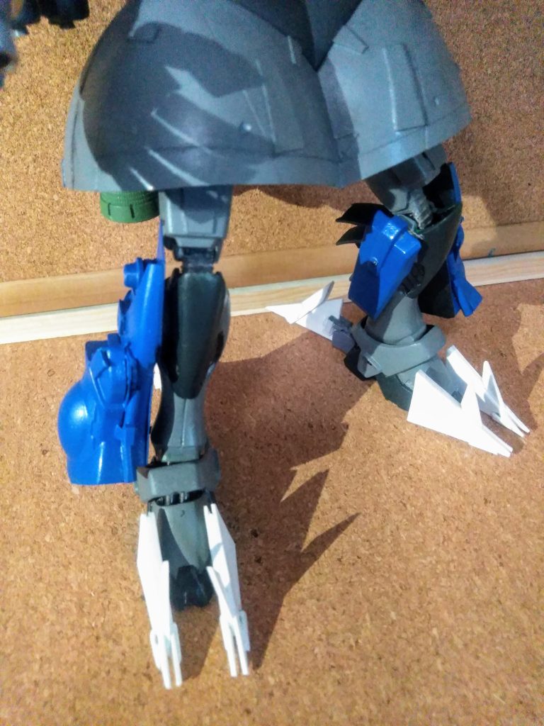 『馬っ鹿❗❗ジオングは80パーが完璧❗　百歩譲ってもパーフェクトの脚だろうが❗❗❗😠』と、いう　　　　　　　　　　　　　　　お考えが大半でしょうが、ソコはソレ　　『このUP主はこういうヤツ❗』と云うことでお願い致します🙇