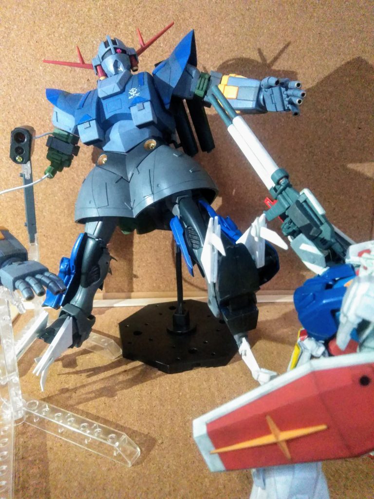 イメージ的にはコンナ感じで　　　　　　　　　　　　　宜しくお願い致します🤗　　　　　　　　　　　　　　余談では在りますが上記｢二人の技術大尉｣はジオン軍の『ｷｮｳ科学者養成機関　　　　　　　　　　《ヤッベエーナココ》』出身だったりします😏(ﾆﾔﾘ)