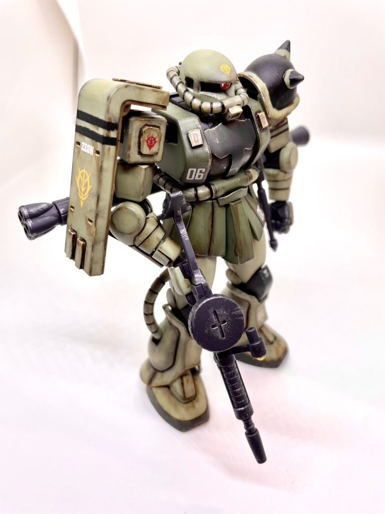 戦場も地上だけだったと思います！詳しく言うとMS-06Jかな笑ミサイルポッドほしい笑