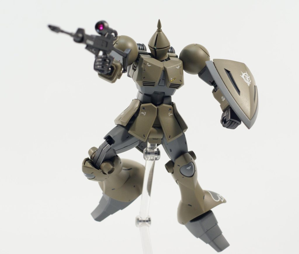 装備はゲルググの物に、シールドはハーフシールドにしています