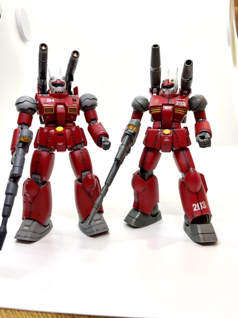 ククルスドアンのほうが手がちっちゃい！笑お兄ちゃんと弟みたい笑 缶スプレーの空き缶が貯まってきてやばいす(´；ω；｀)積みプラ残り2つ！レモンサワーの力借りますよ！乾杯！！