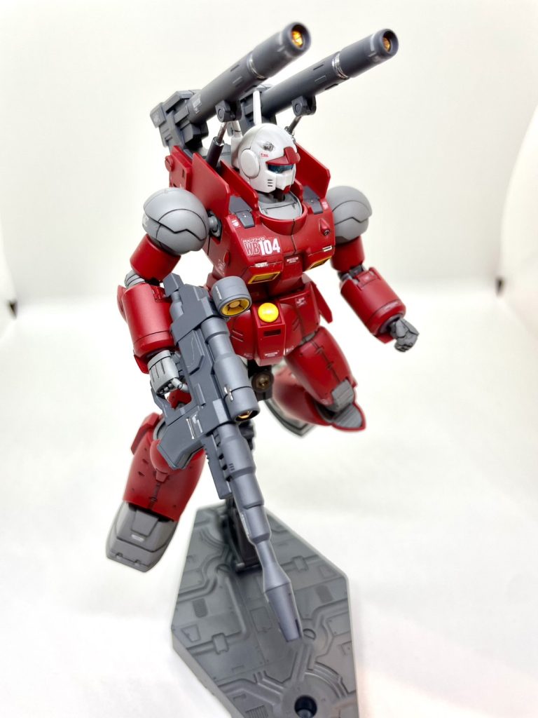 いつもの缶スプレーです！赤はサザビーレッド  