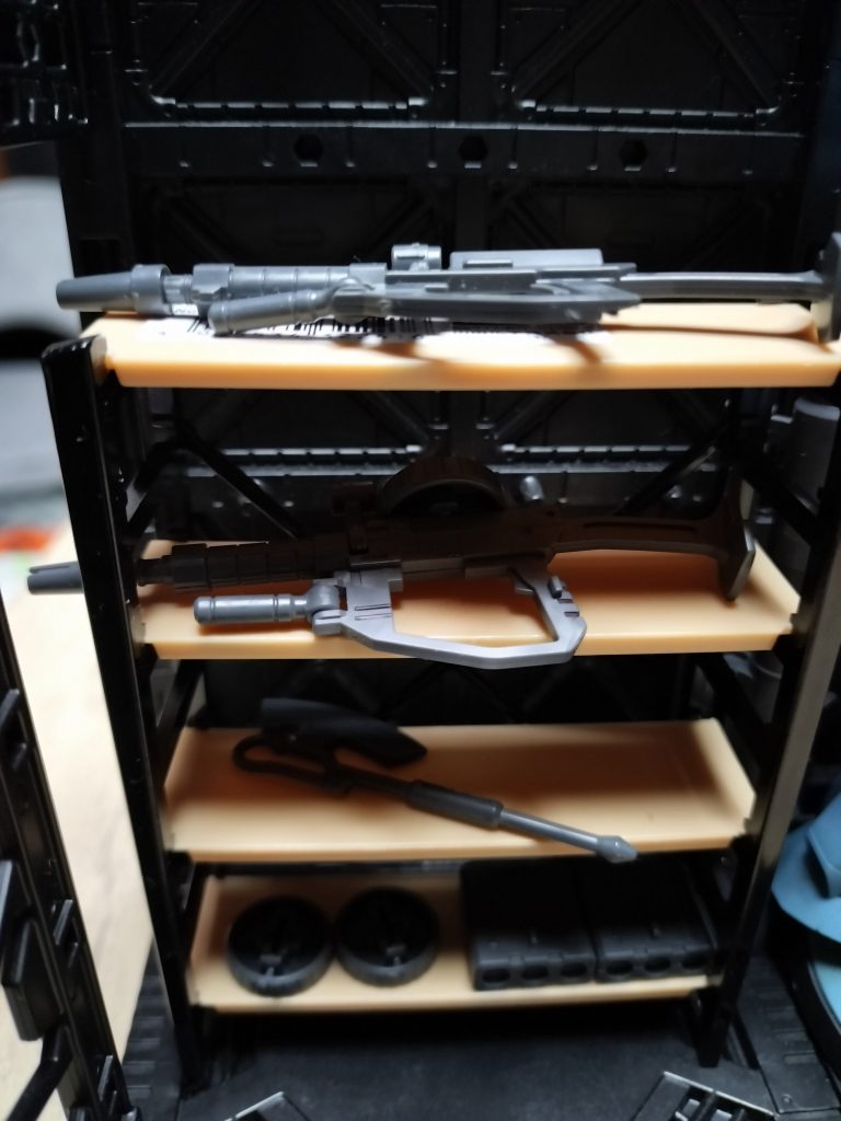 ザクマシンガンも運用できるだろうとw