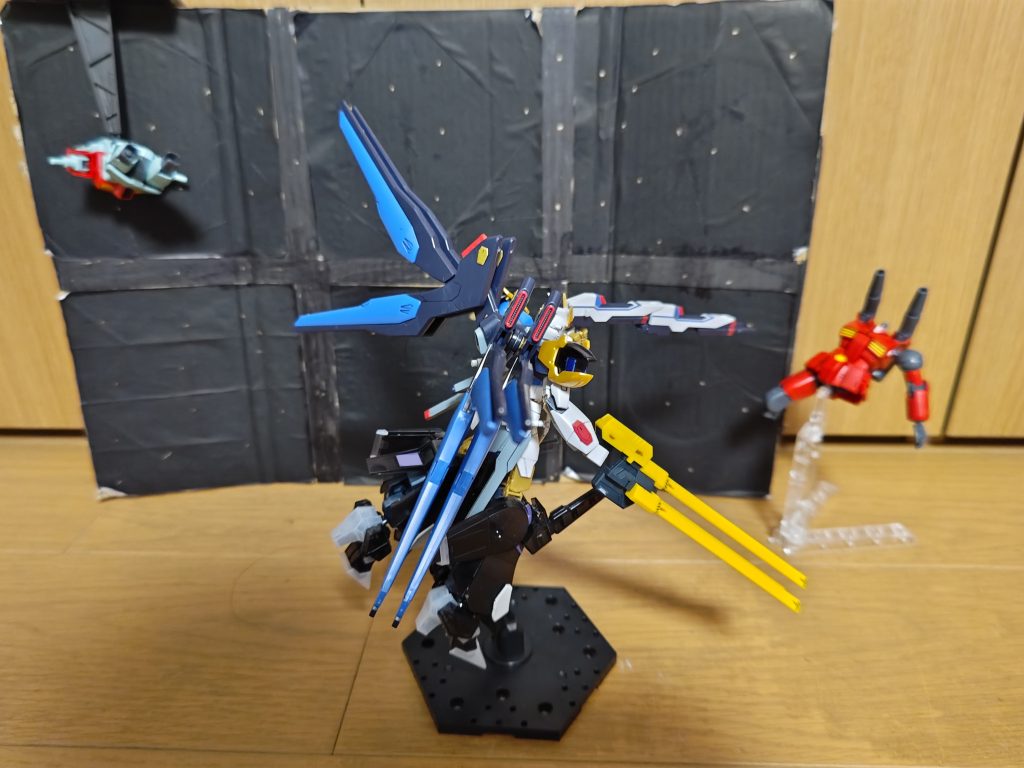 ホ****ト「チッ…!」ガンキャノン「にげろぉぉぉぉぉぉ!」