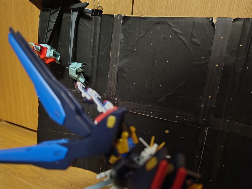 ジム「うぁぁぁぁぁぁ!」 ドカァァァァァァンガンキャノン「あぁぁぁ…!ぐっ…!」ホ****ト「さて…どう○すか…(小声)」