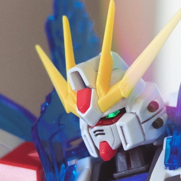 スタービルドストライクガンダム