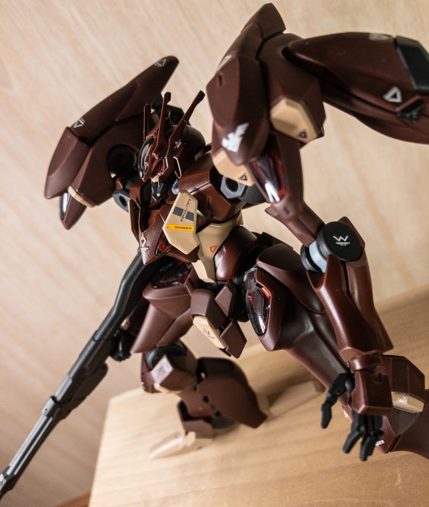 「ガンダムを倒せるのは、ガンダムだけだ。」