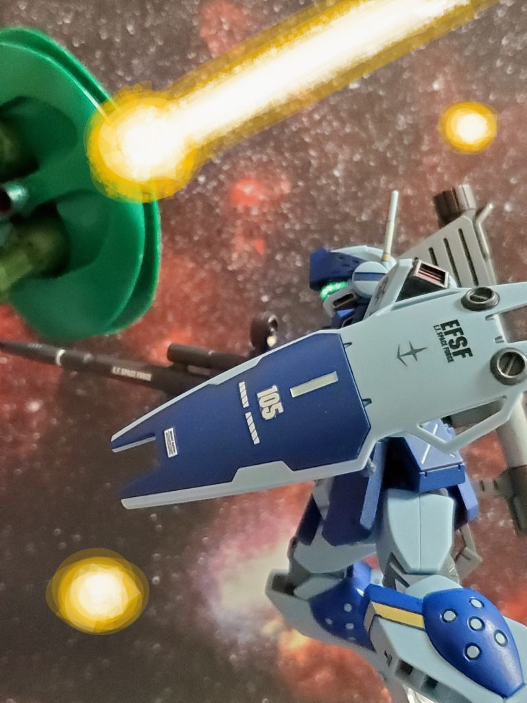 戦況が連邦軍に傾く中、戦場に巨大MAが出現❗次々に連邦艦隊を沈めるMAであったがWB隊の活躍で撃破💥された模様~💦