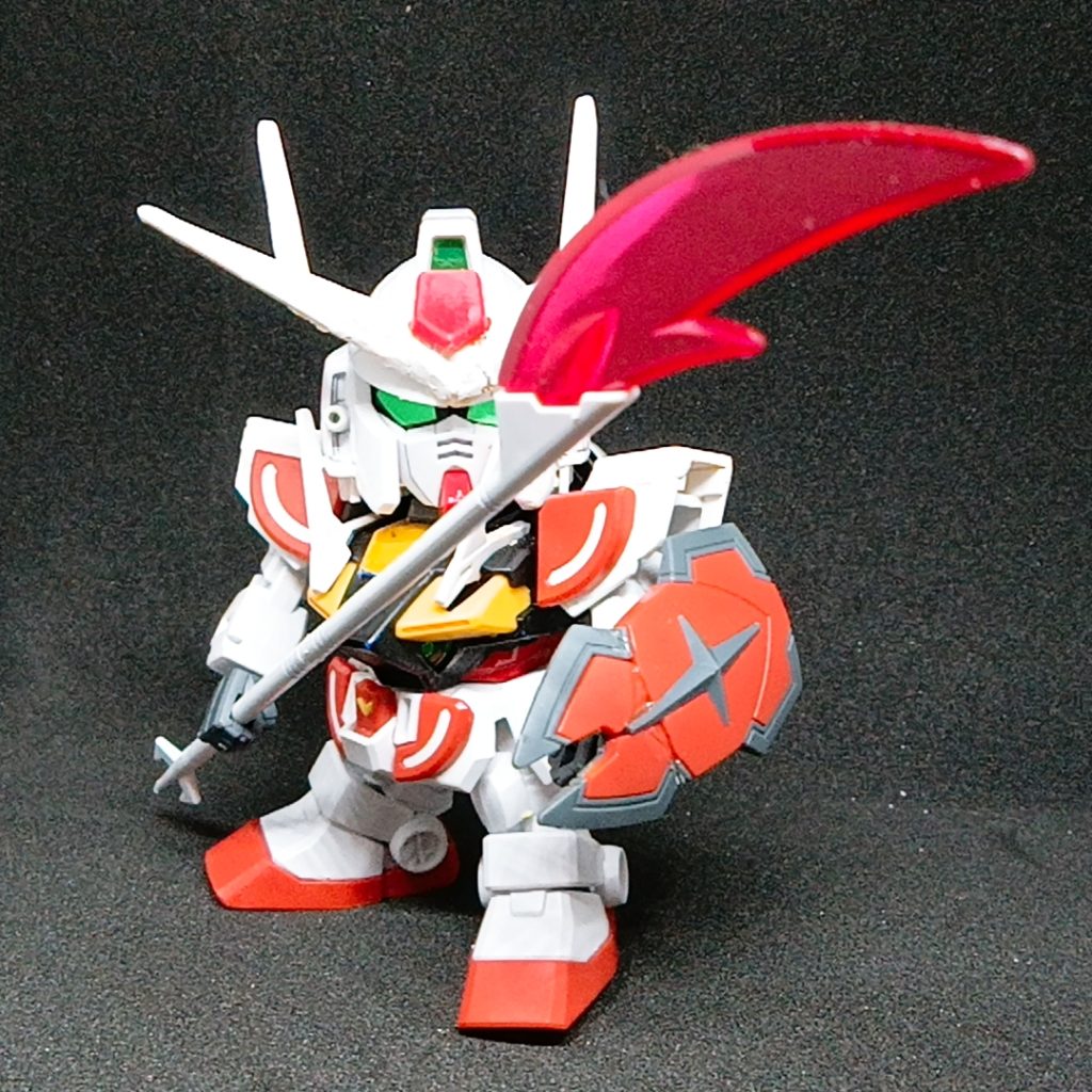 手首はEGからの流用なのでライフルもナギナタも持てます