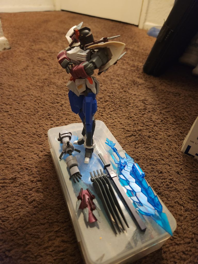 I was planning to give it more weapons but scraped some of it. It was going to have a lightning arm that can weld the lightning sword to use.