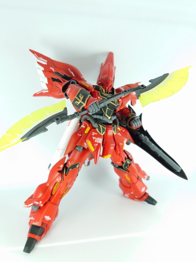 HGUC シナンジュ–3枚目/制作者：@zqpA4GplhnChfp3