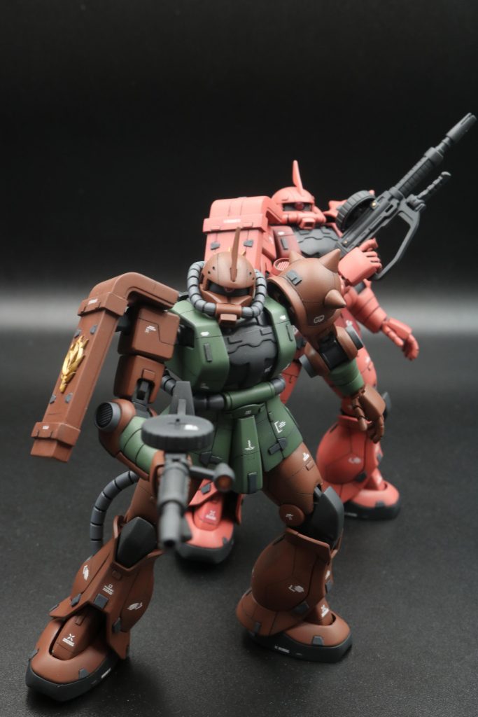 シャアザクとのツーショット