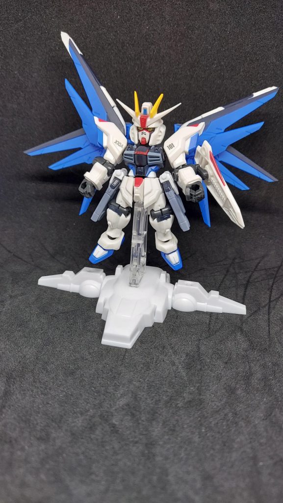 塗装前の素組状態。比較用に 