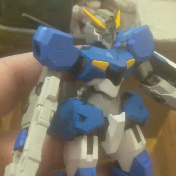 This is my Gundam Leander MkII custom. I added the leg thrusters from the Uraven Armor to the outer legs. I moved the backpack down to the back skirt as a mobility unit. I got the beam rifle from the delta kai. I still have a few things to finish up on it, but it's looking pretty good（1枚目）