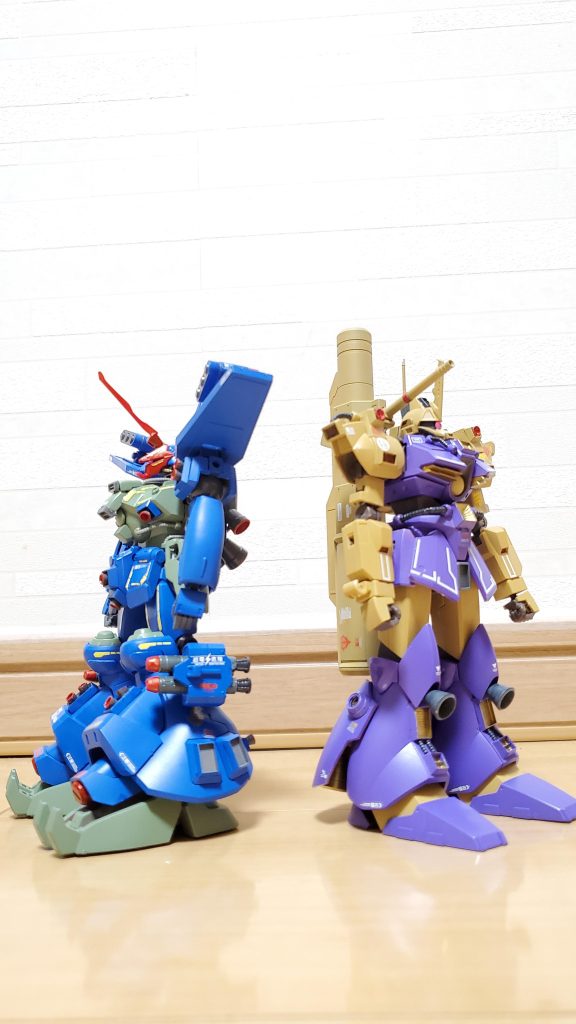 シーマ様の愛機はどちらかと言えば、高機動の格闘戦MSのイメージが強いので、今回の高火力重MSは逆に新鮮ですかね?wもし、シーマ様が生きていたら…シーマ様には戦争に関わらず、広い宇宙を航海する宇宙海賊の船長として生きていて欲しい。