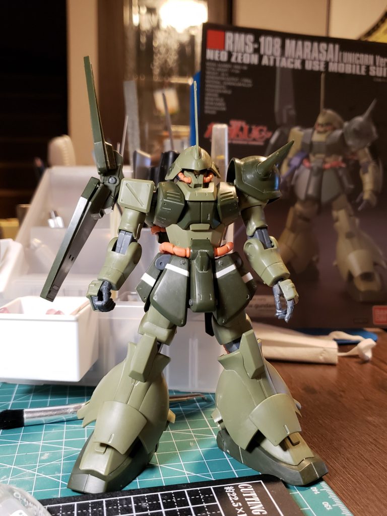 プロポーション変更後。それなりにシュッとしたかと思います。