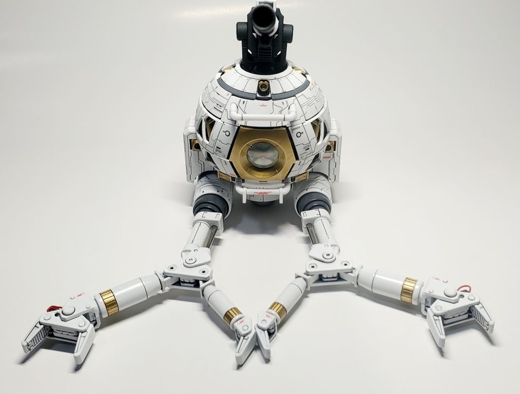 ボディ作るのに疲れてアームは結構手抜きになってしまいました。